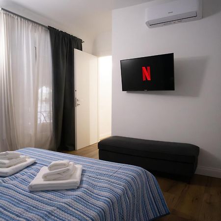 Centro-5Stelle 10 Minuti Dal Mare A Piedi Apartment Savona Bagian luar foto